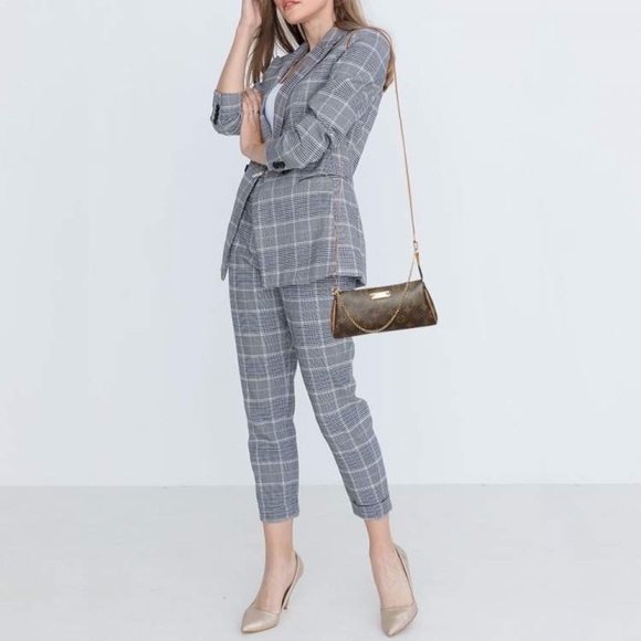 Authentic Louis Vuitton Monogram Eva Brown Canvas Shoulder Bag COA INCLUDED - Picture 1 of 12